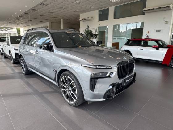 BMW X7 4.4 V8 GASOLINA M60i STEPTRONIC